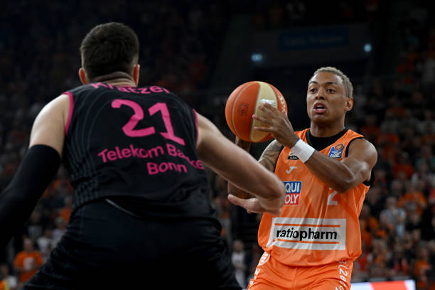 令人期待 令人期待