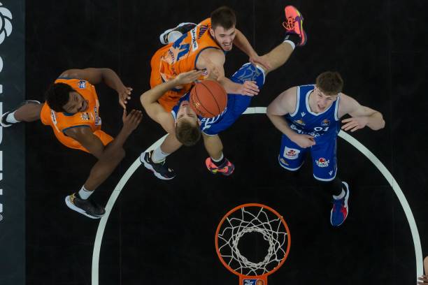 为舆论焦点 为舆论焦点