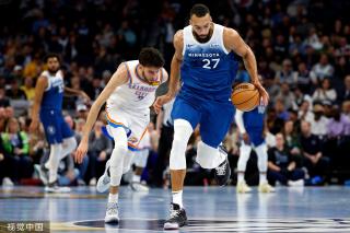 四川女篮的 四川女篮的