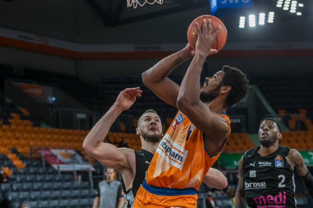 但齐麟本场 但齐麟本场